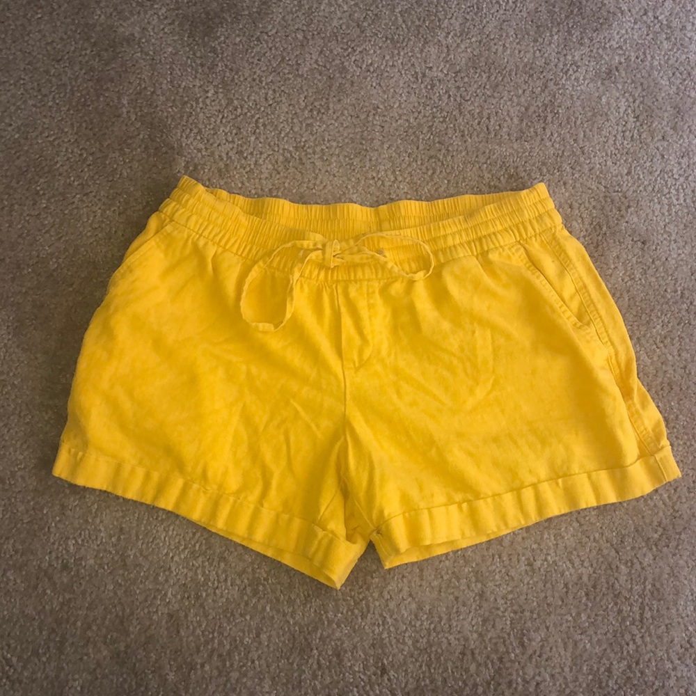 Yellow Drawstring Shorts w Pockets